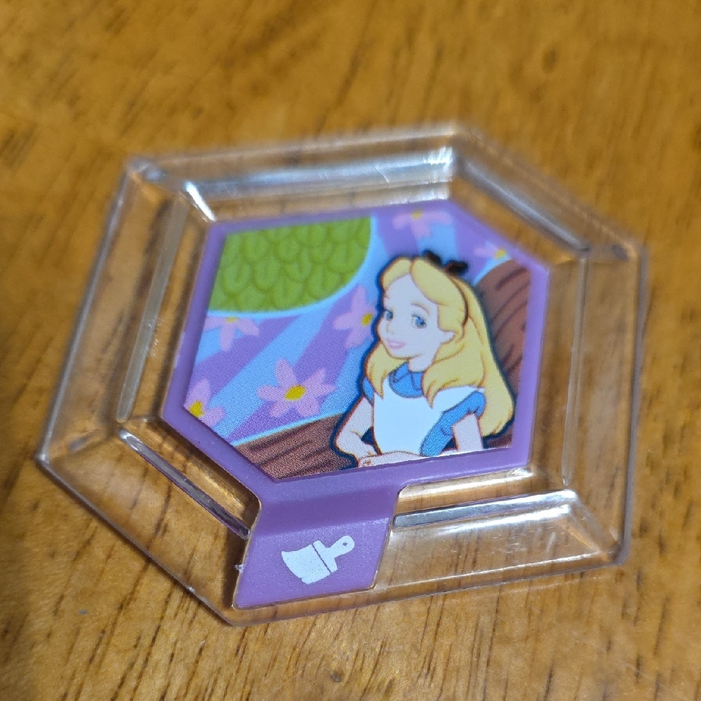 Disney Infinity 1.0 Disc- ALICE'S WONDERLAND | Texture Set | Alice in Wonderland